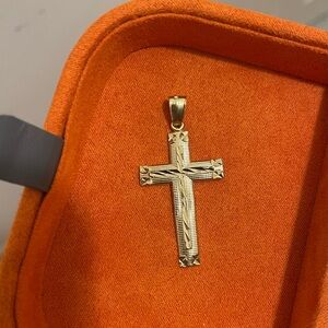 10KT gold cross pendant *read description